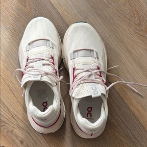 On Running CloudTec Sneakers